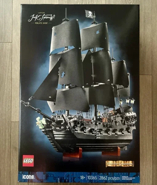 Lego-10365-POTC-Black-Pearl-Jack-Sparrows-Pirate-Ship.webp