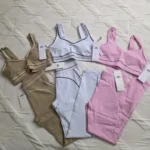 alo-clothing-yoga.webp